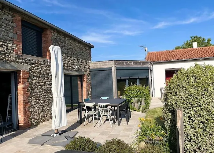 La Maison Du Pressoir Terranjou